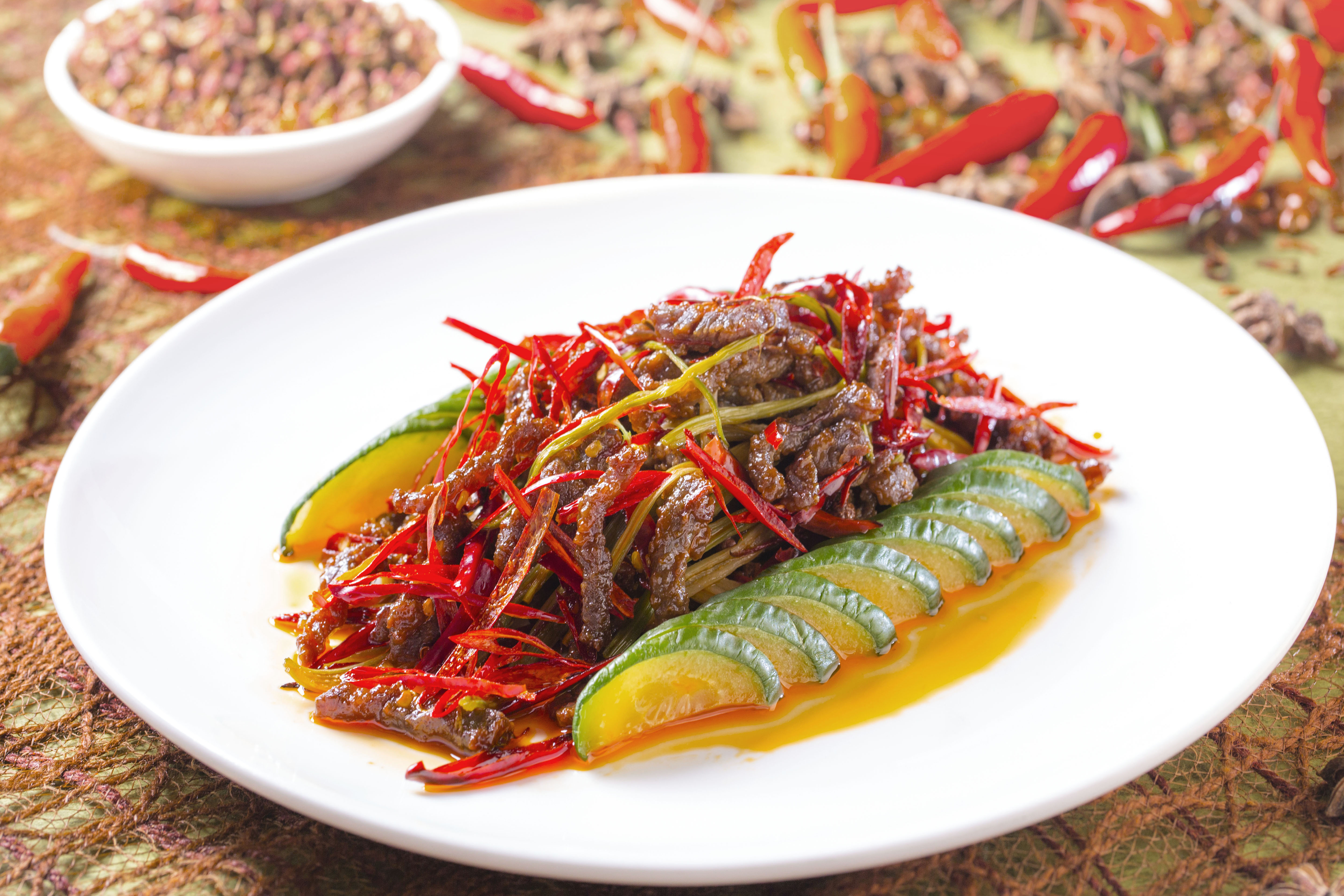 Sauteed Shredded Beef with Bamboo Shoot in Chili Sauce