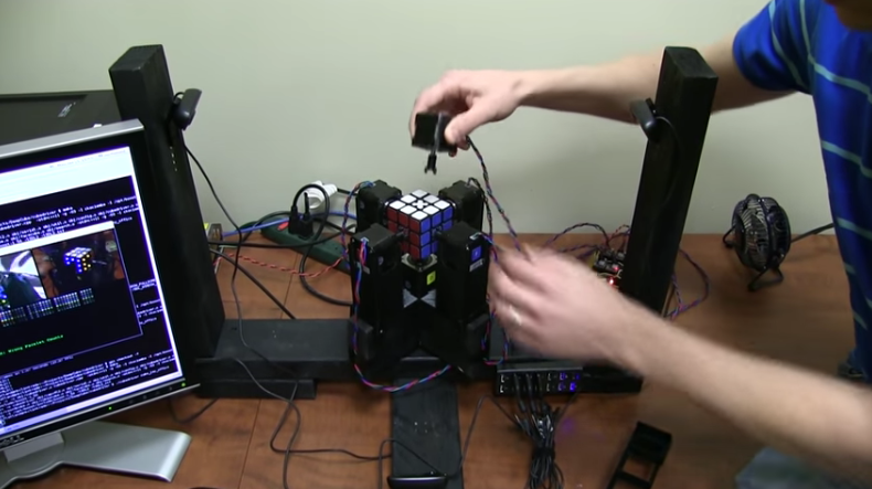 Watch This Robot Solve a Rubik’s Cube in Just 1 Second